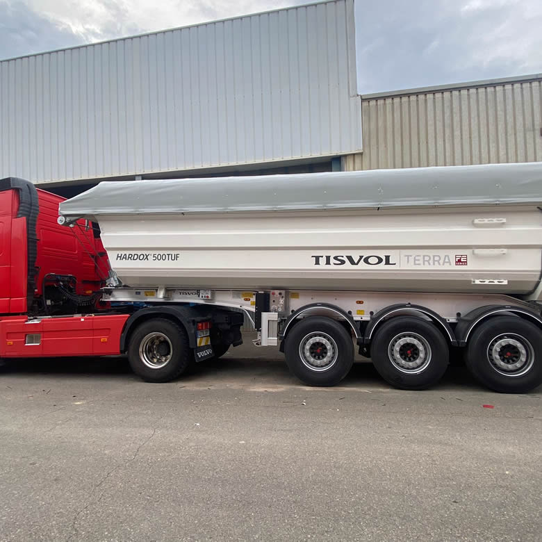 Camión con arquillada