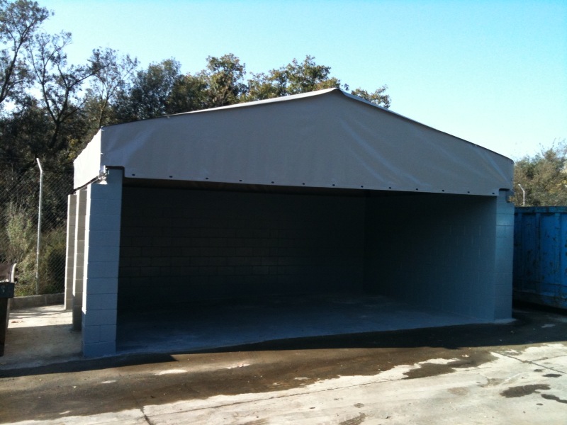 Toldo para cubierta de almacén